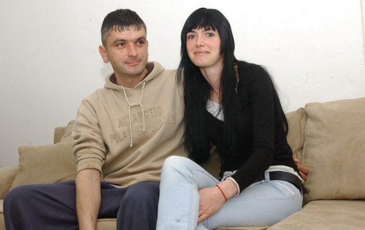 Cvetko Ristic sa suprugom Jelenom u svojoj kuci u Kusicima kod Skelana