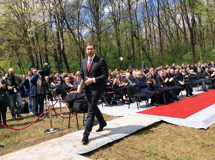 Фото: Твитер, Курир